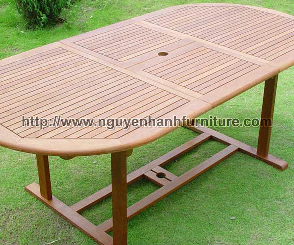 Name product: 2m4 Oval folding table- Dimensions: 120 x 240cm - Description: Red oil wood