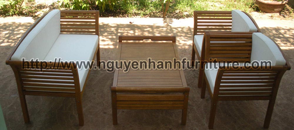 Name product: Outdoor wooden salon set - Dimensions:  - Description: Encalyptus wood, mattress