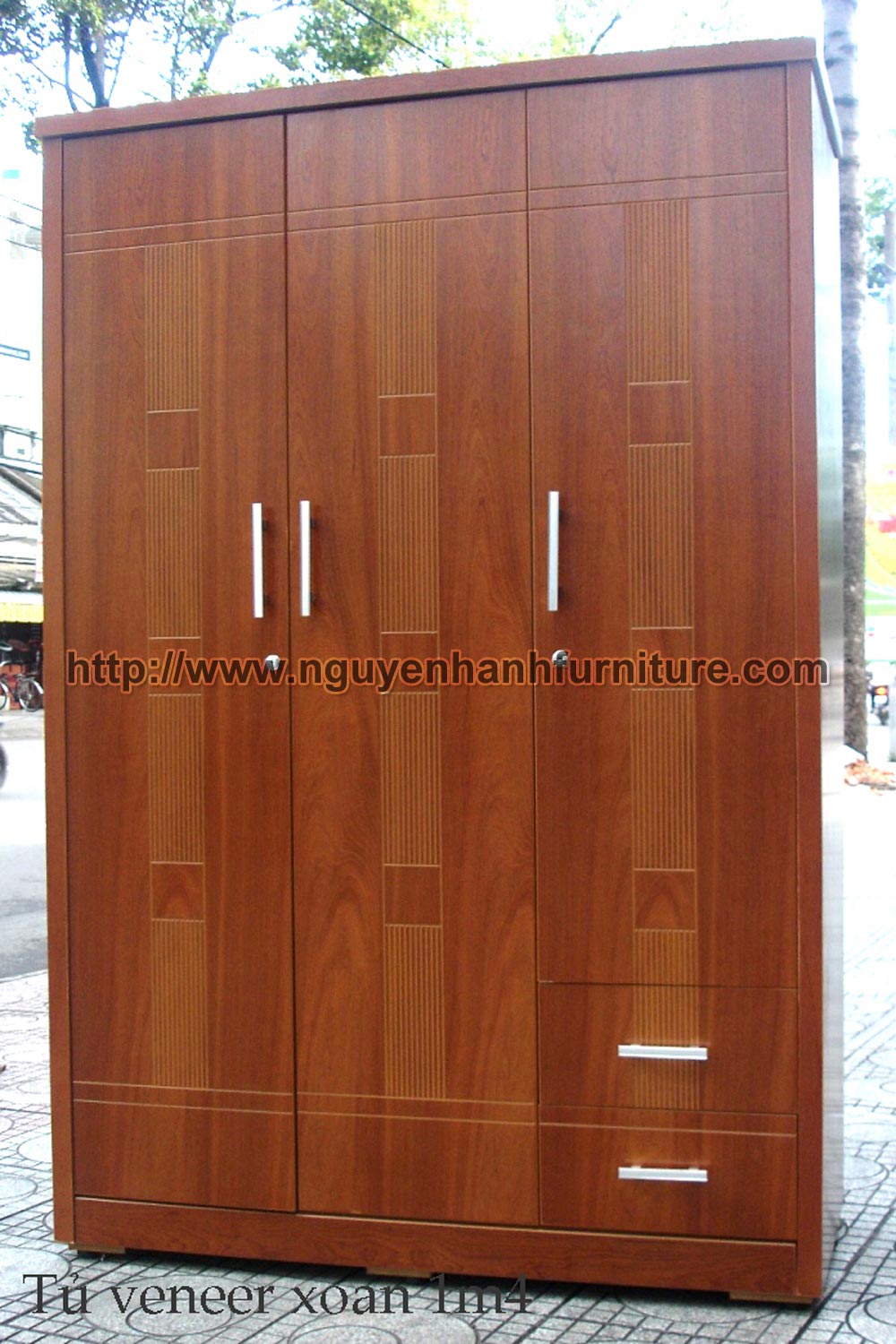 Name product: 1m4 Wardrobe of veneer Bead tree wood 