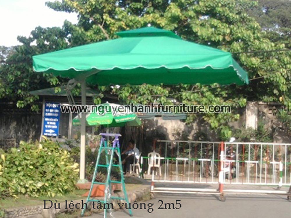Name product: 2m5 Square Ellipse Umbrella - Dimensions:  - Description: Iron