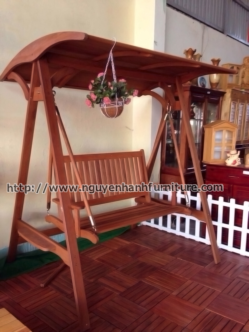 Name product: Swing chair - Dimensions: - Description:  Laos Keruing Wood